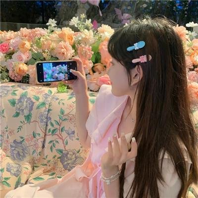 花吃了那女孩 在线观看
